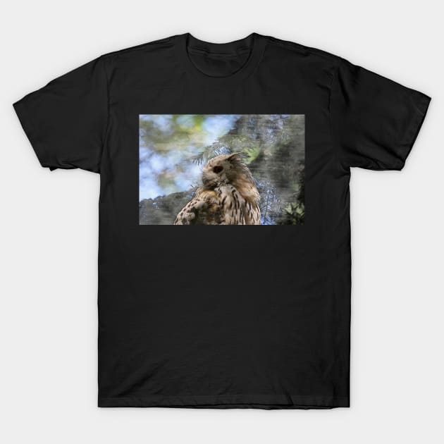 owl - portrait T-Shirt by hottehue